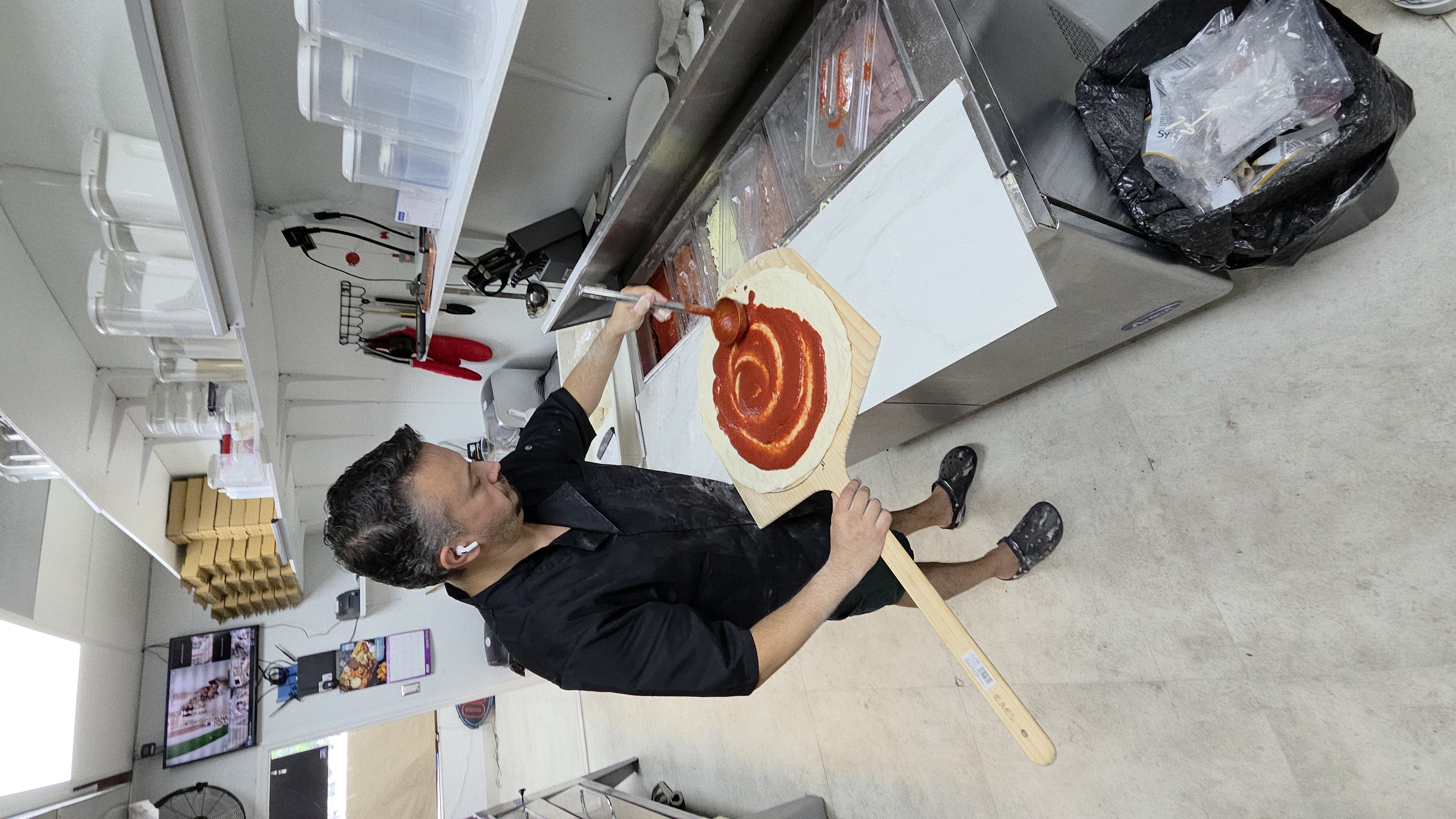 Making pizza